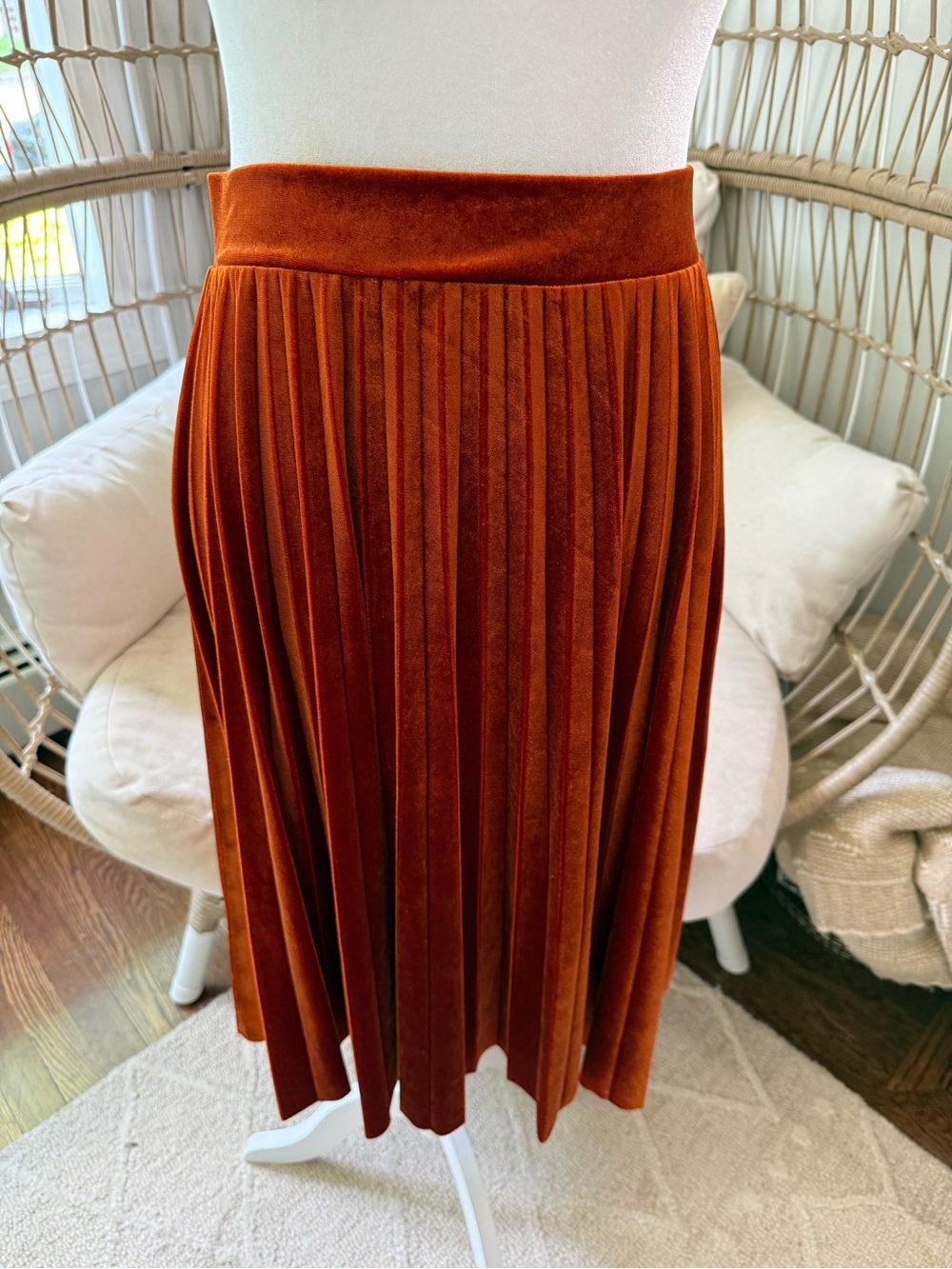 Miss Selfridge Rust Velvet Pleated Midi Skirt Size 6